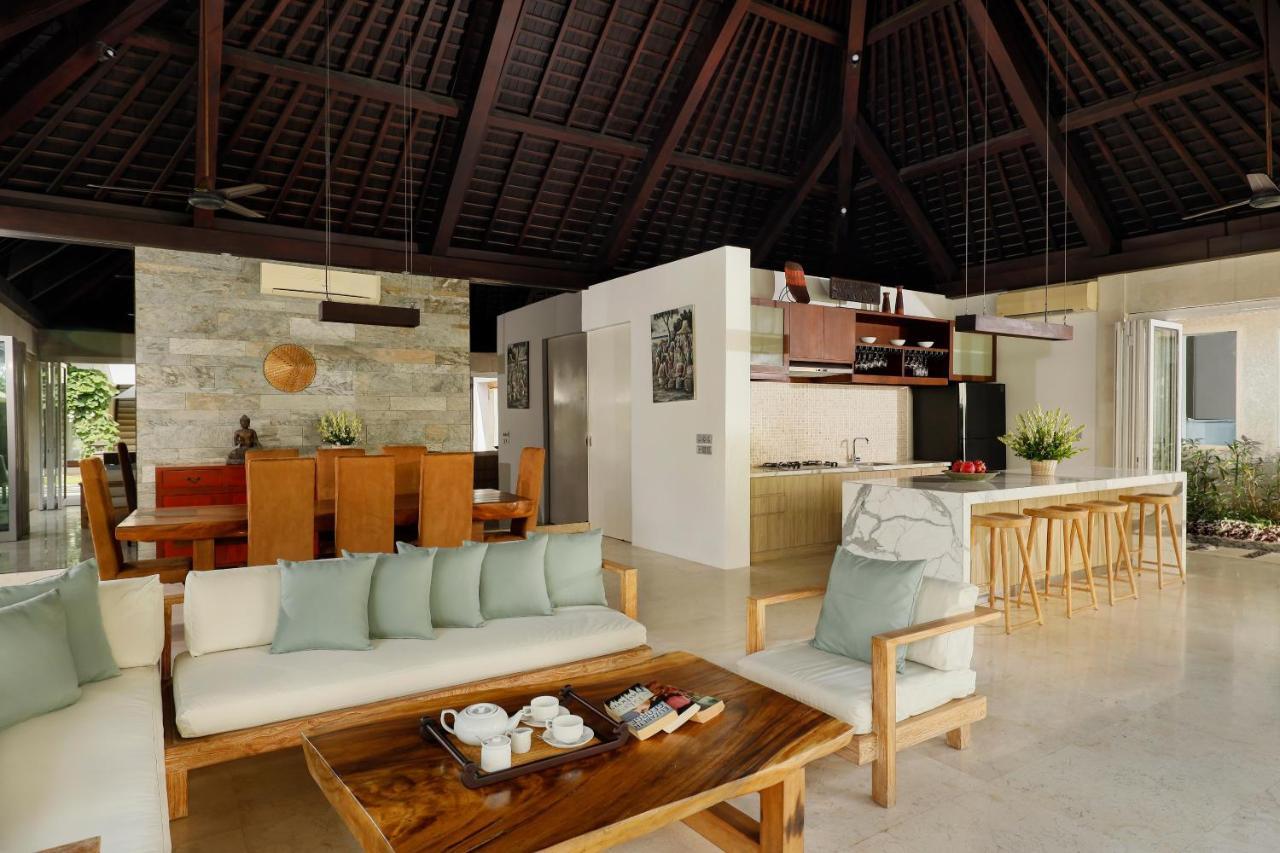 Villa Tenang By Nakula ชังกู ภายนอก รูปภาพ